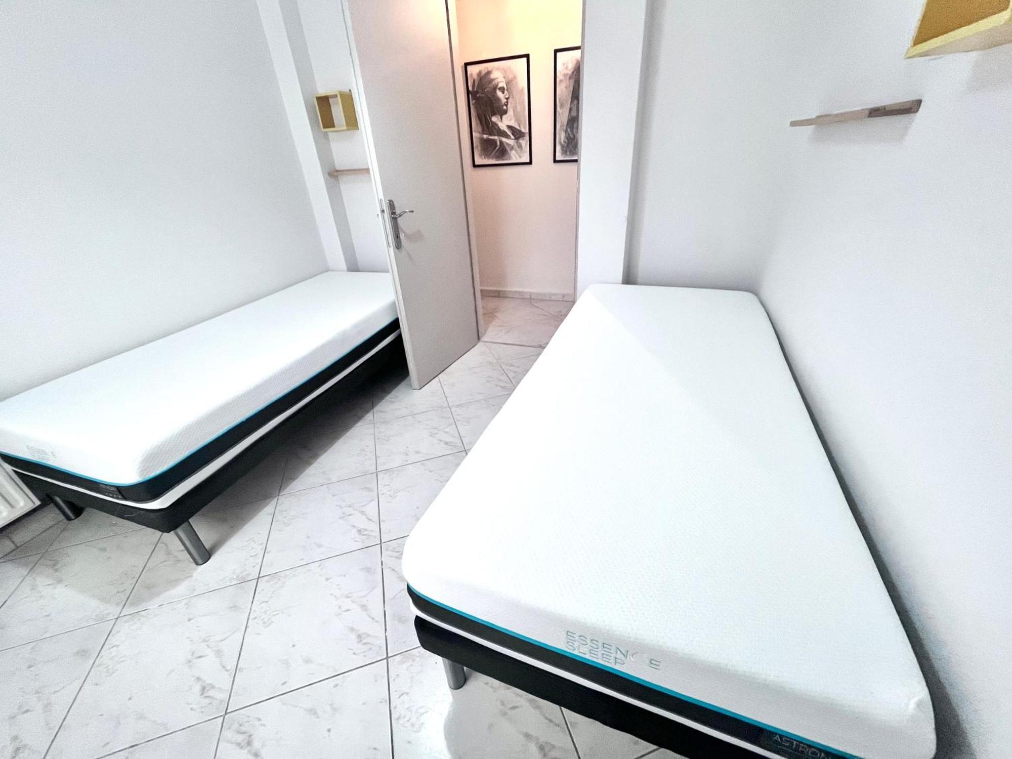 Central 7 - Stylish Apartment Комотини Екстериор снимка